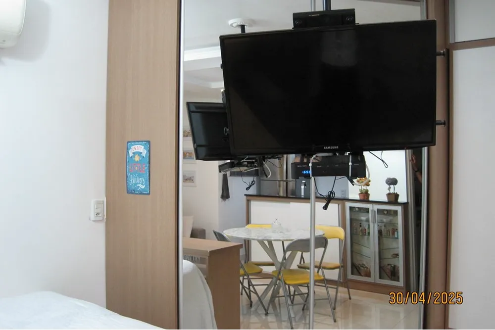 Apartamento, 1 quarto, 33 m² - Foto 2