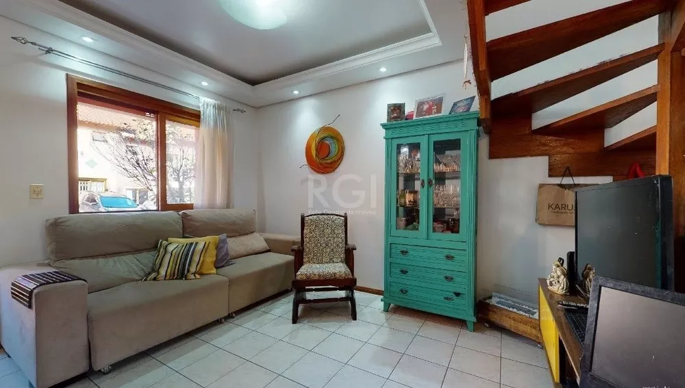 Casa de Condomínio à venda com 3 quartos, 143m² - Foto 2