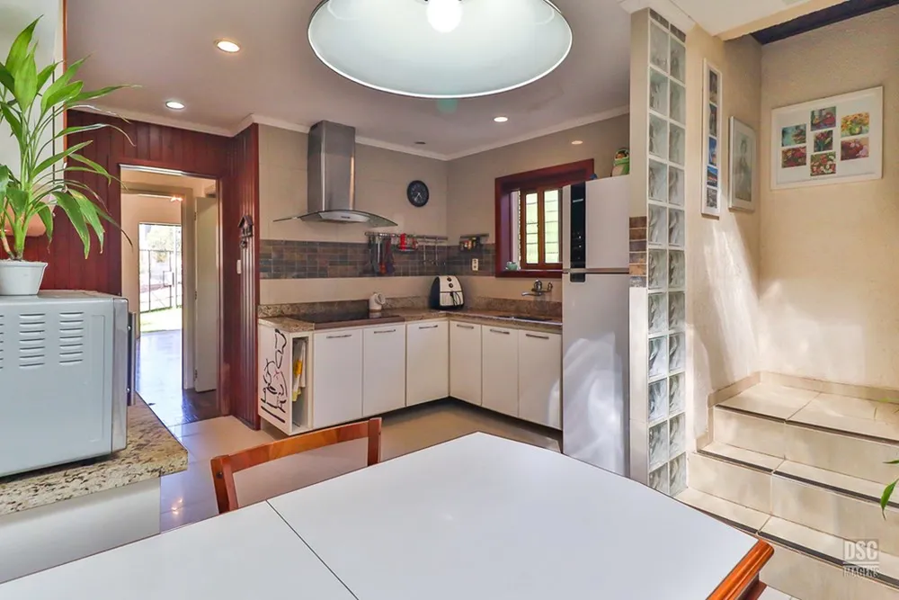 Casa, 3 quartos, 169 m² - Foto 2