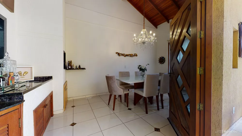 Casa à venda com 3 quartos, 299m² - Foto 8