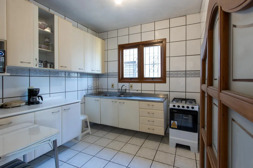 Casa, 4 quartos, 180 m² - Foto 4