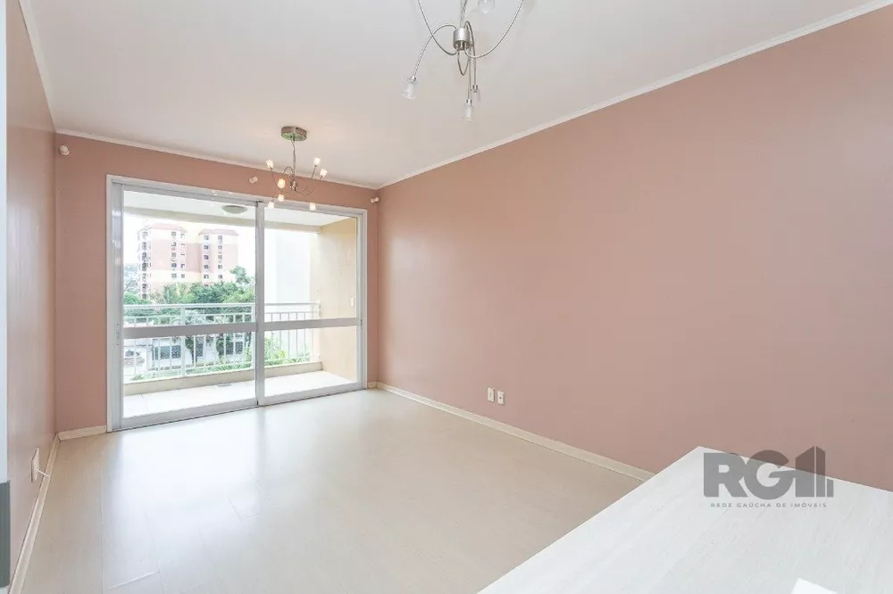 Apartamento à venda com 2 quartos, 69m² - Foto 2