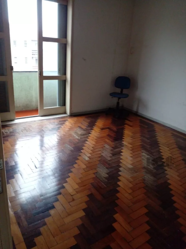 Apartamento à venda com 3 quartos, 121m² - Foto 7