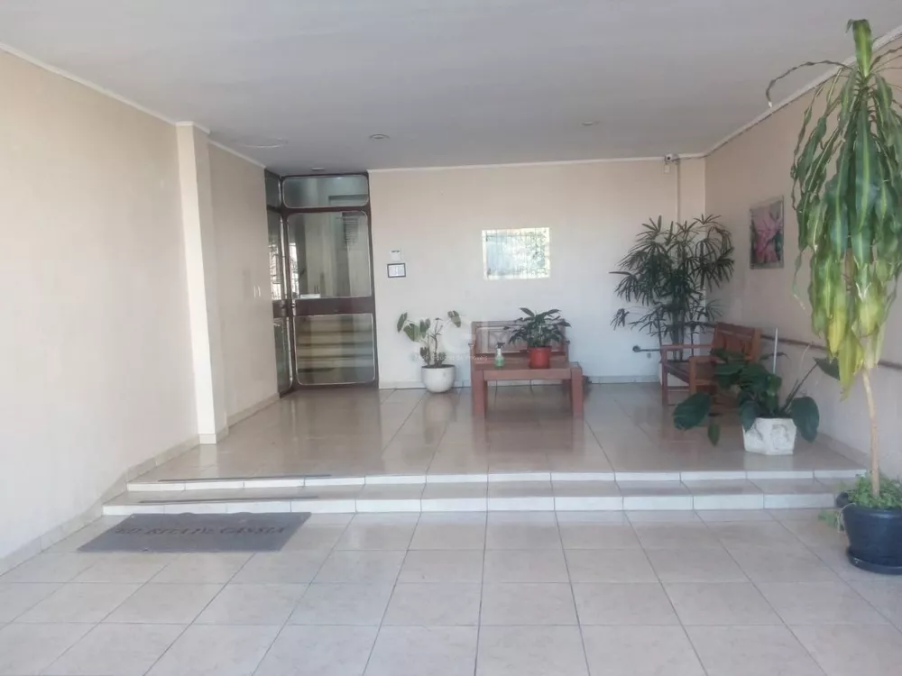 Apartamento à venda com 1 quarto, 45m² - Foto 1