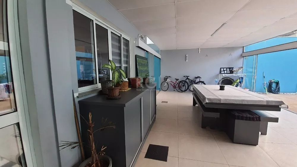 Casa à venda com 3 quartos, 185m² - Foto 3