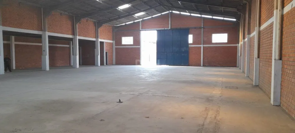 Depósito-Galpão, 1295 m² - Foto 1