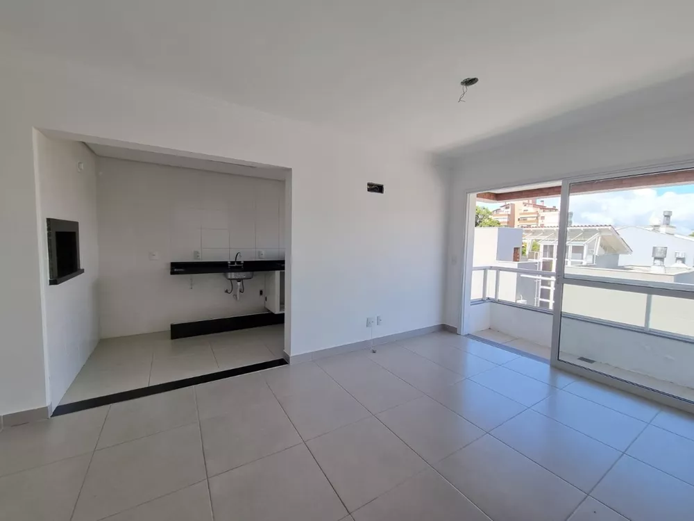 Apartamento à venda com 2 quartos, 75m² - Foto 1