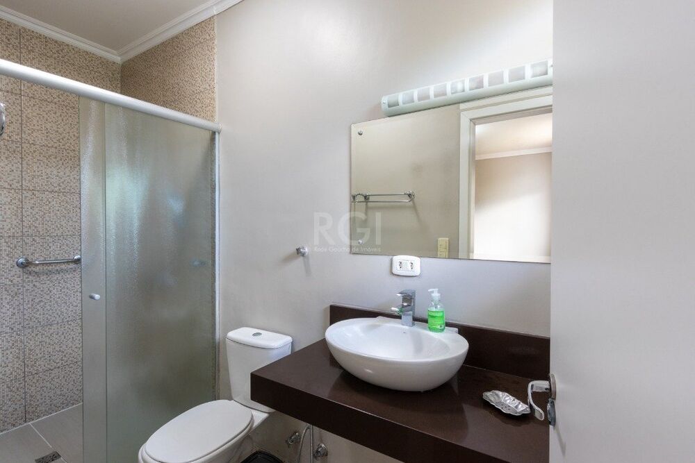 Casa à venda com 3 quartos, 203m² - Foto 7