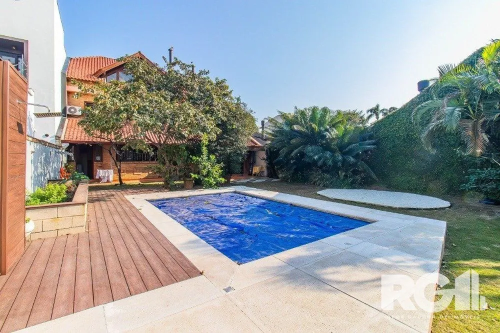 Casa, 3 quartos, 334 m² - Foto 2