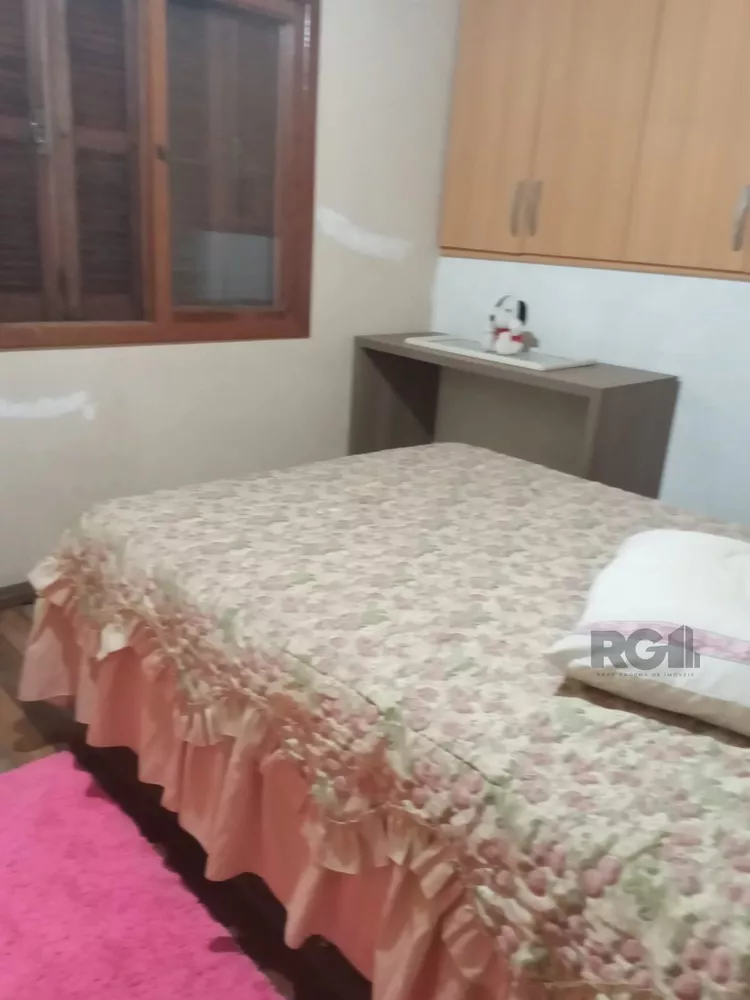 Casa à venda com 3 quartos, 99m² - Foto 4