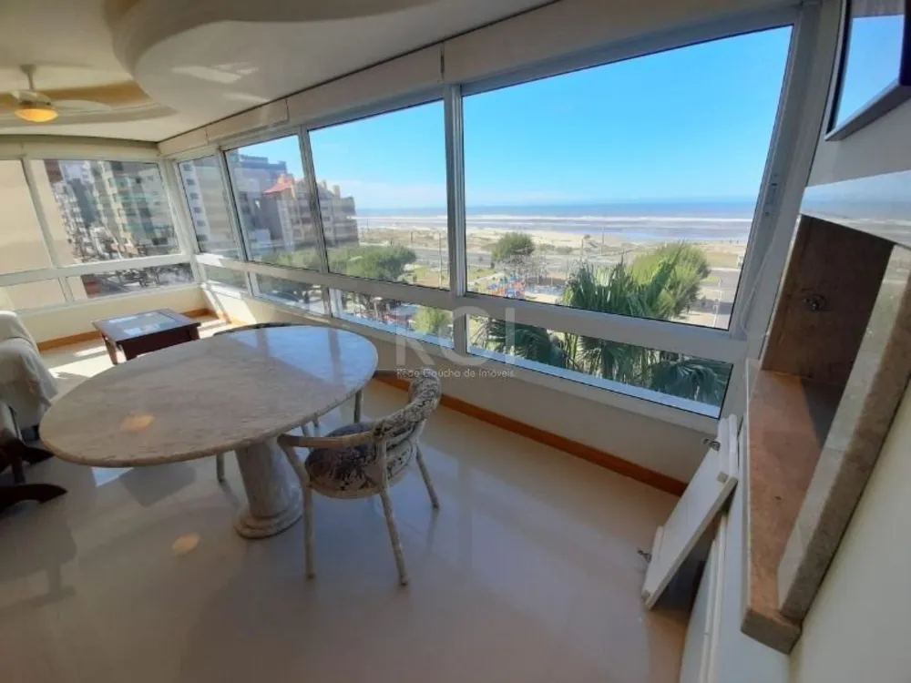 Casa, 4 quartos, 244 m² - Foto 3