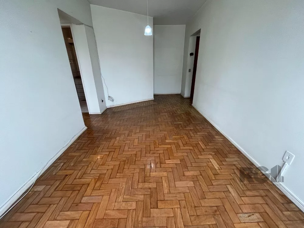 Apartamento à venda com 2 quartos, 67m² - Foto 3