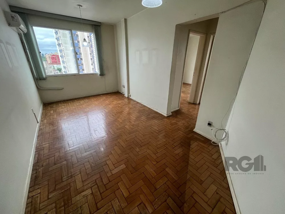 Apartamento à venda com 2 quartos, 67m² - Foto 2