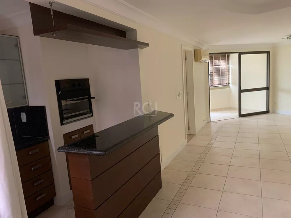 Apartamento à venda com 3 quartos, 99m² - Foto 1