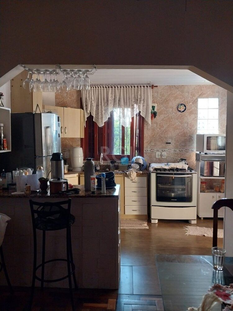 Casa à venda com 4 quartos, 251m² - Foto 8