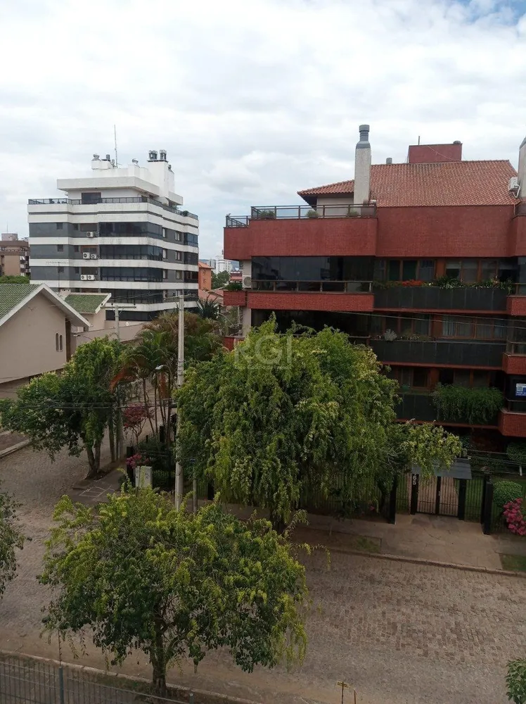 Casa, 3 quartos, 261 m² - Foto 1