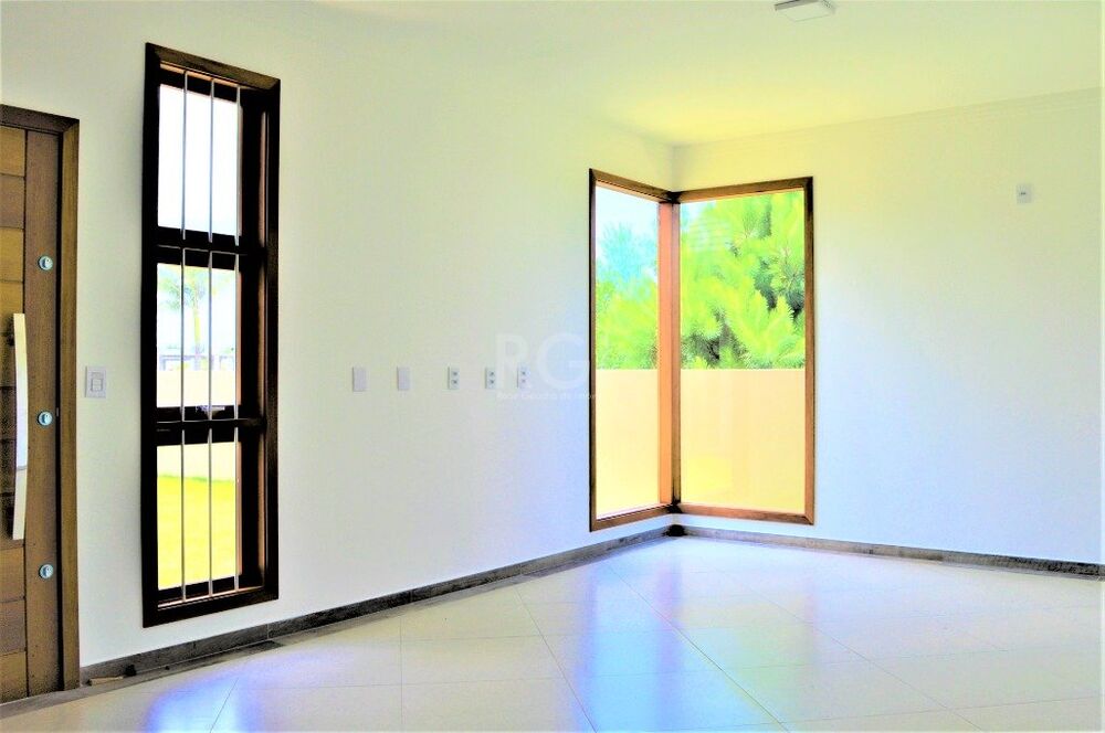 Casa à venda com 3 quartos, 114m² - Foto 5