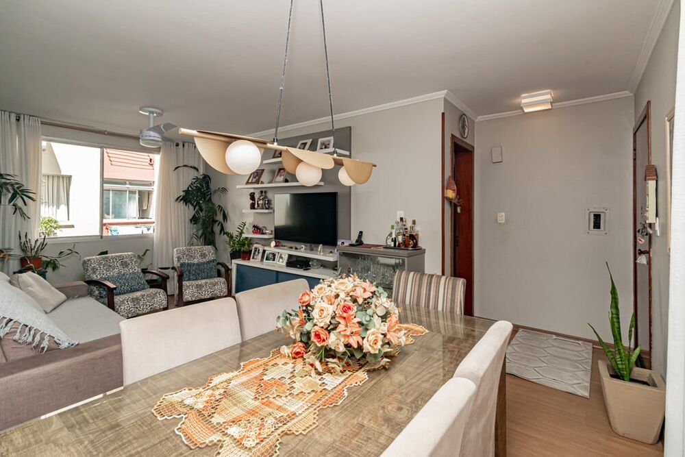 Apartamento à venda com 3 quartos, 79m² - Foto 2