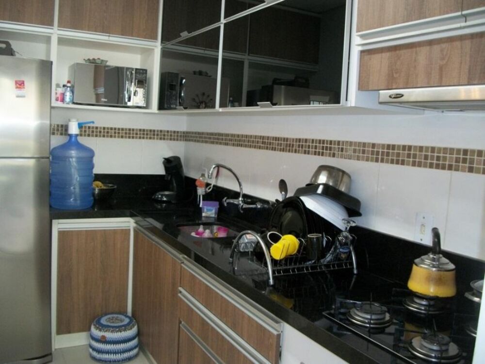 Sobrado à venda com 3 quartos, 129m² - Foto 2