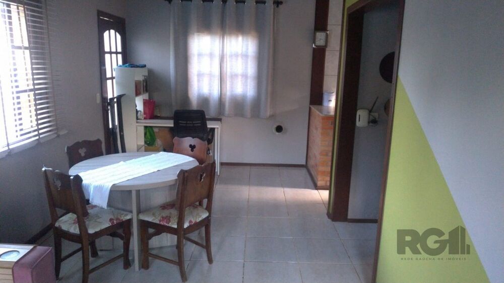 Casa à venda com 2 quartos, 119m² - Foto 4