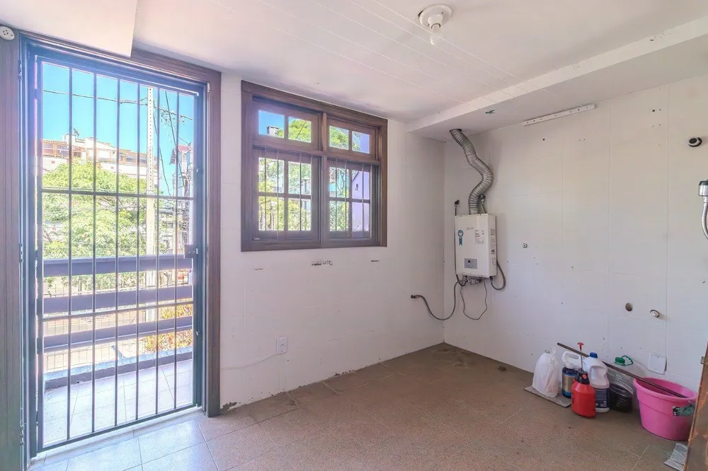 Casa, 3 quartos, 266 m² - Foto 6