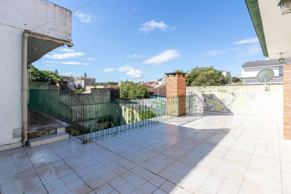 Casa, 3 quartos, 217 m² - Foto 3