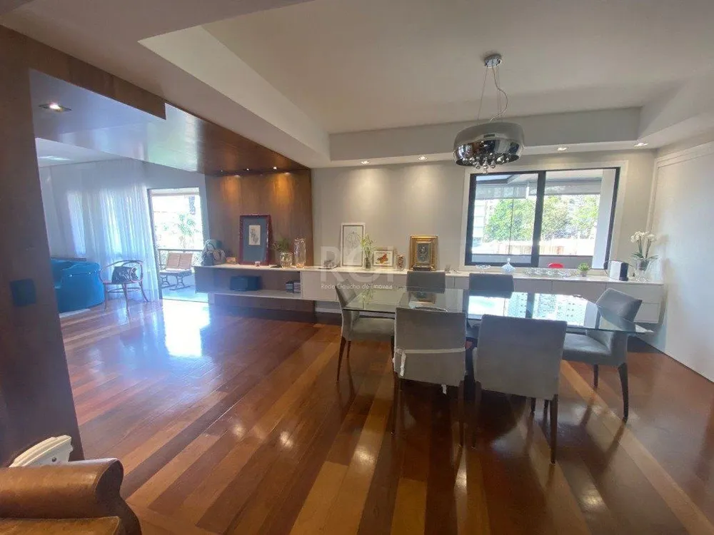 Apartamento, 3 quartos, 221 m² - Foto 1