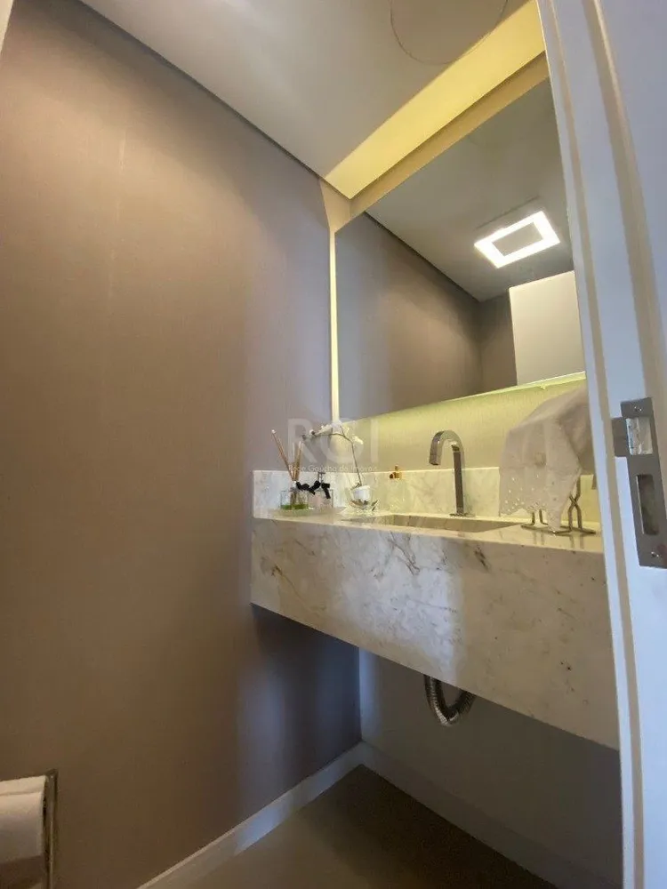 Apartamento, 3 quartos, 221 m² - Foto 2