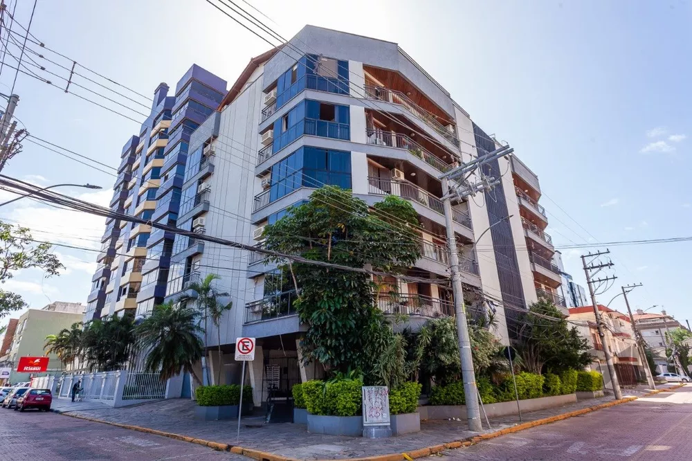 Apartamento à venda com 3 quartos, 126m² - Foto 2
