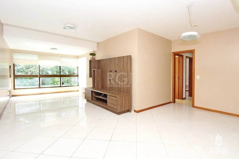 Casa, 3 quartos, 218 m² - Foto 2