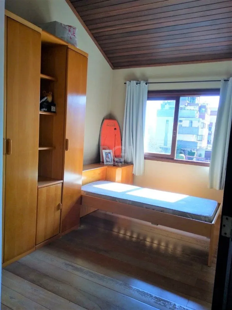Casa, 3 quartos, 218 m² - Foto 9