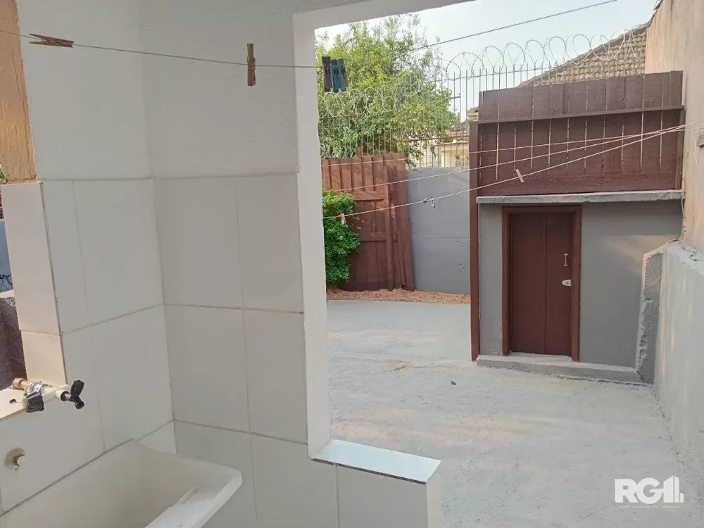 Casa à venda com 2 quartos, 95m² - Foto 4