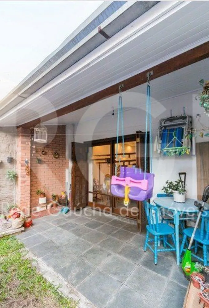 Casa, 3 quartos, 251 m² - Foto 1