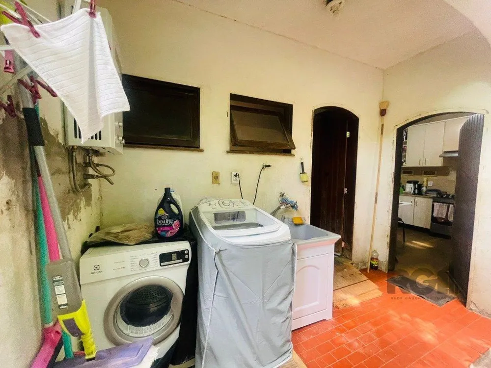 Casa, 3 quartos, 201 m² - Foto 1