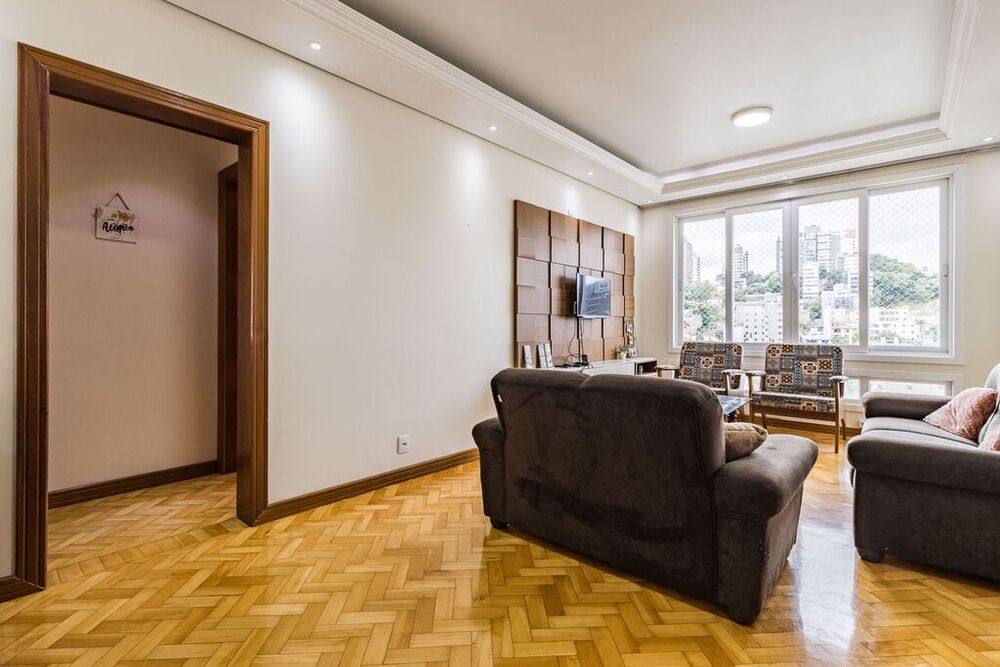 Apartamento à venda com 3 quartos, 117m² - Foto 1