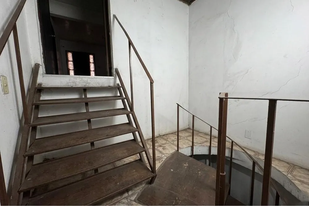 Casa, 6 quartos, 381 m² - Foto 4