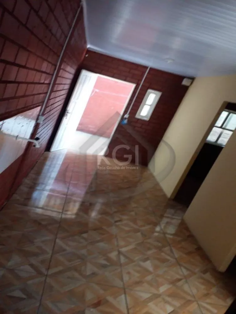 Casa à venda com 3 quartos, 69m² - Foto 3