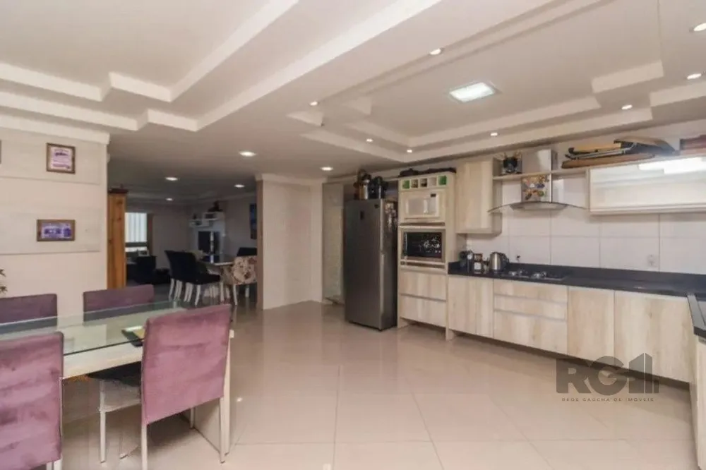 Casa, 3 quartos, 179 m² - Foto 2
