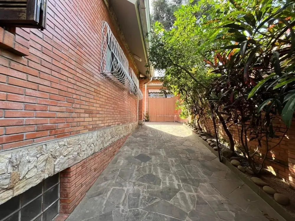 Casa, 4 quartos, 319 m² - Foto 3