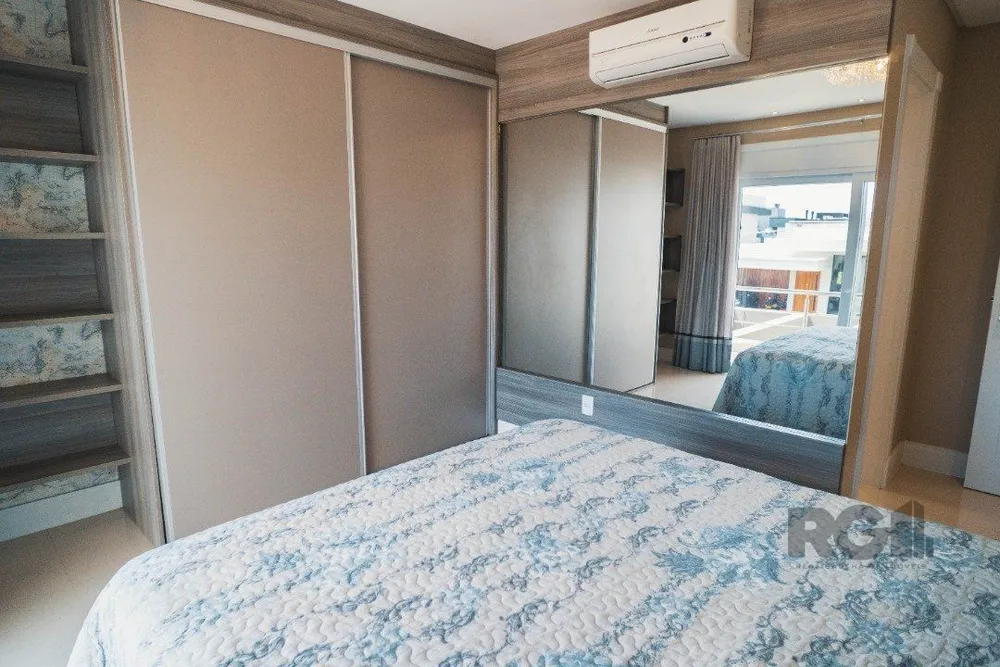 Cobertura, 3 quartos, 303 m² - Foto 1