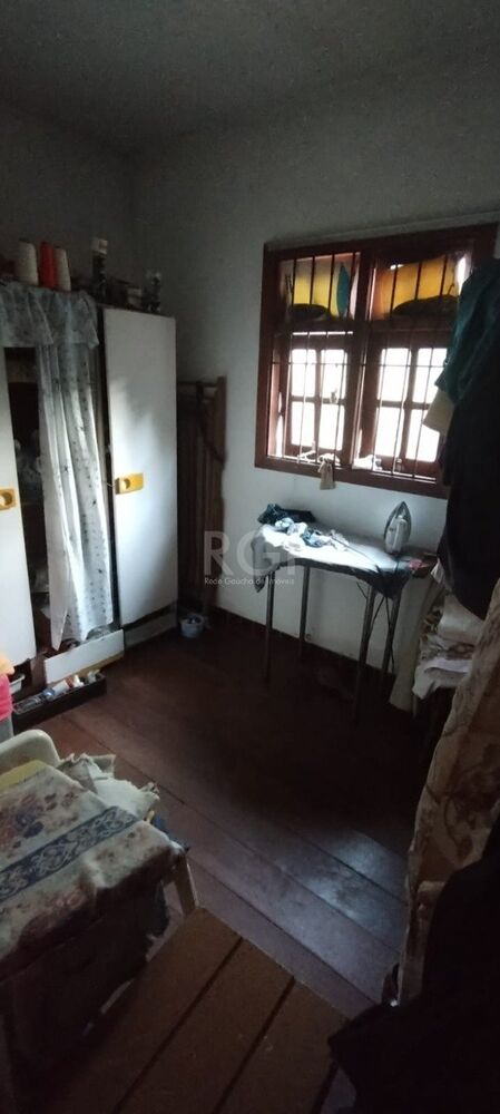 Casa à venda com 4 quartos, 379m² - Foto 2