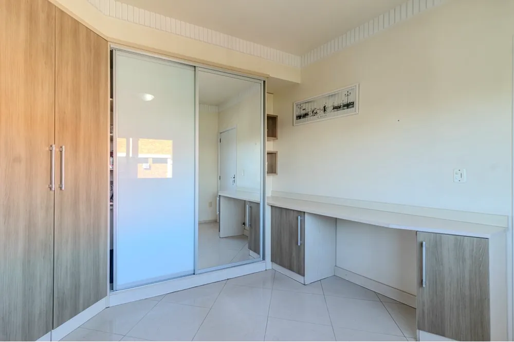 Casa, 3 quartos, 370 m² - Foto 2