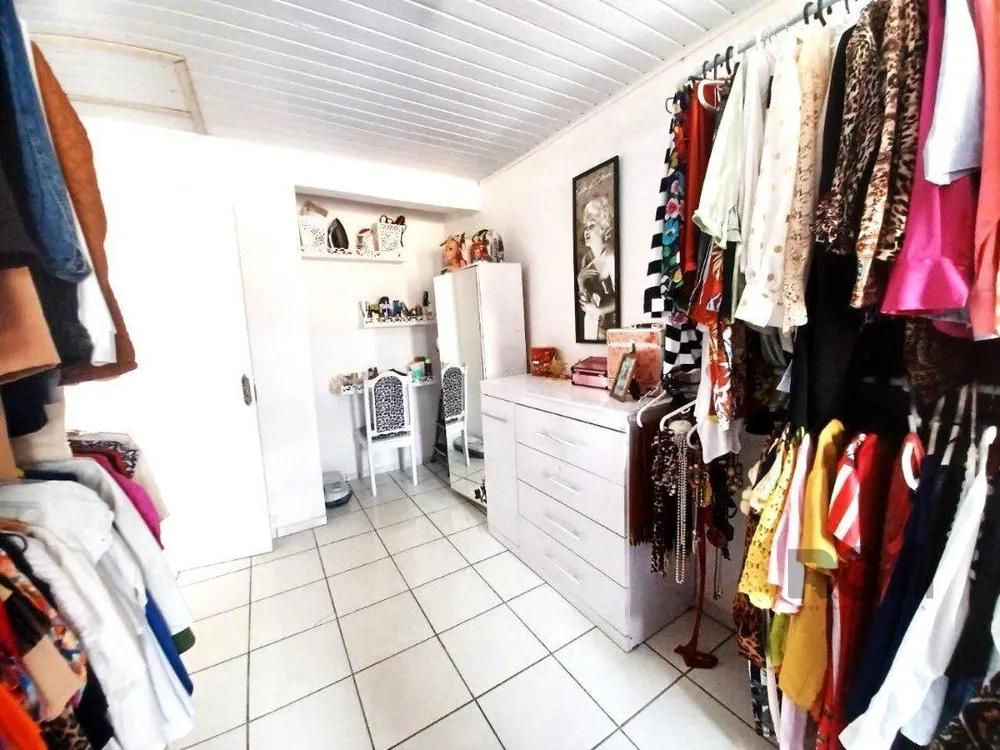 Casa, 4 quartos, 351 m² - Foto 4