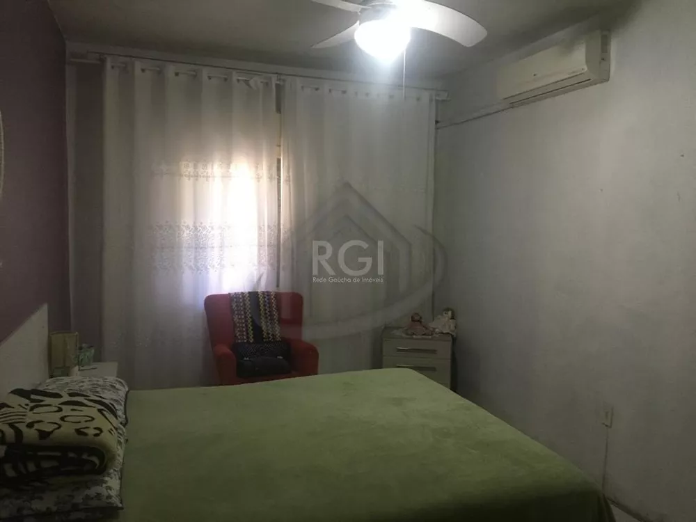 Casa à venda com 4 quartos, 119m² - Foto 4