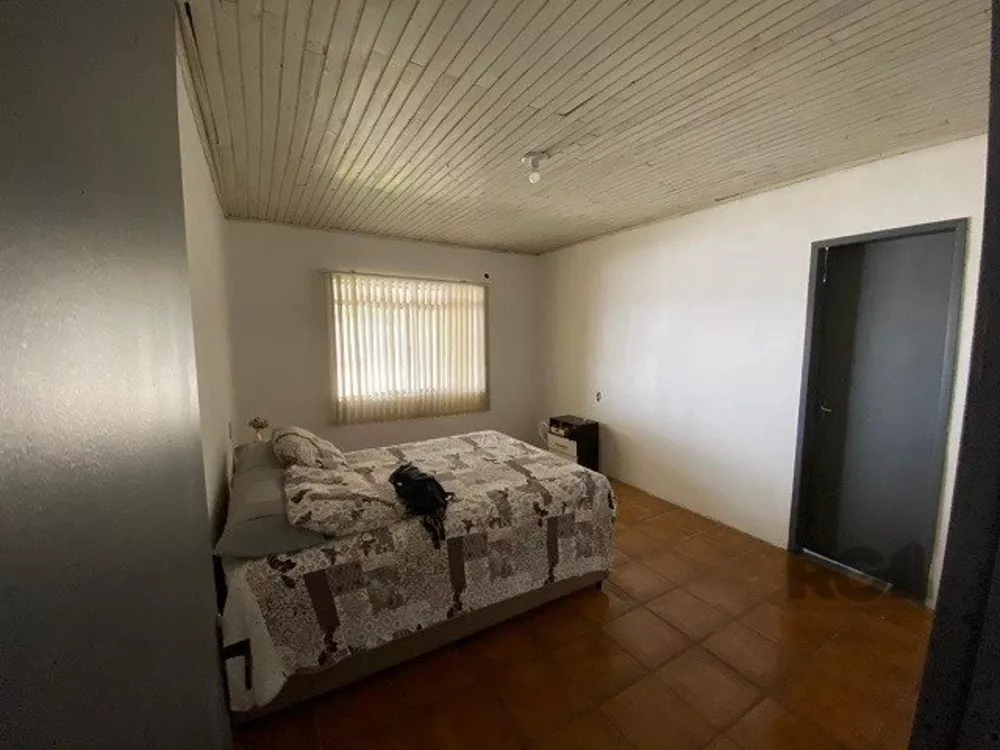 Casa à venda com 2 quartos, 67m² - Foto 2