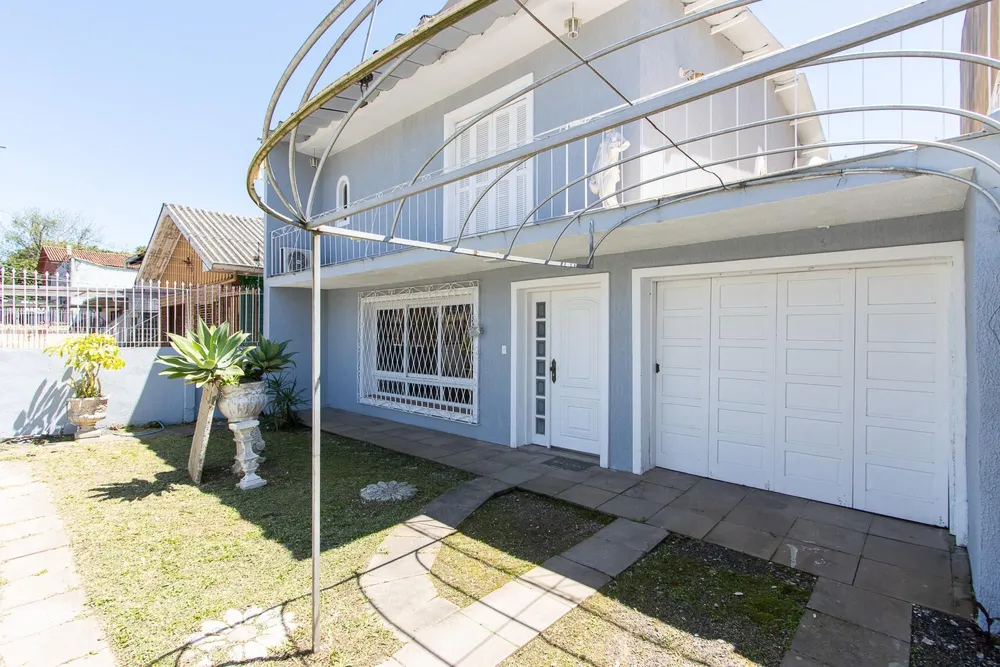 Casa, 3 quartos, 249 m² - Foto 1