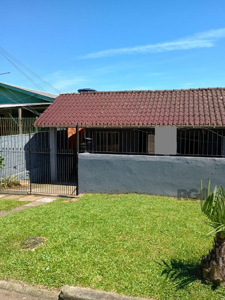 Casa à venda com 3 quartos, 135m² - Foto 1