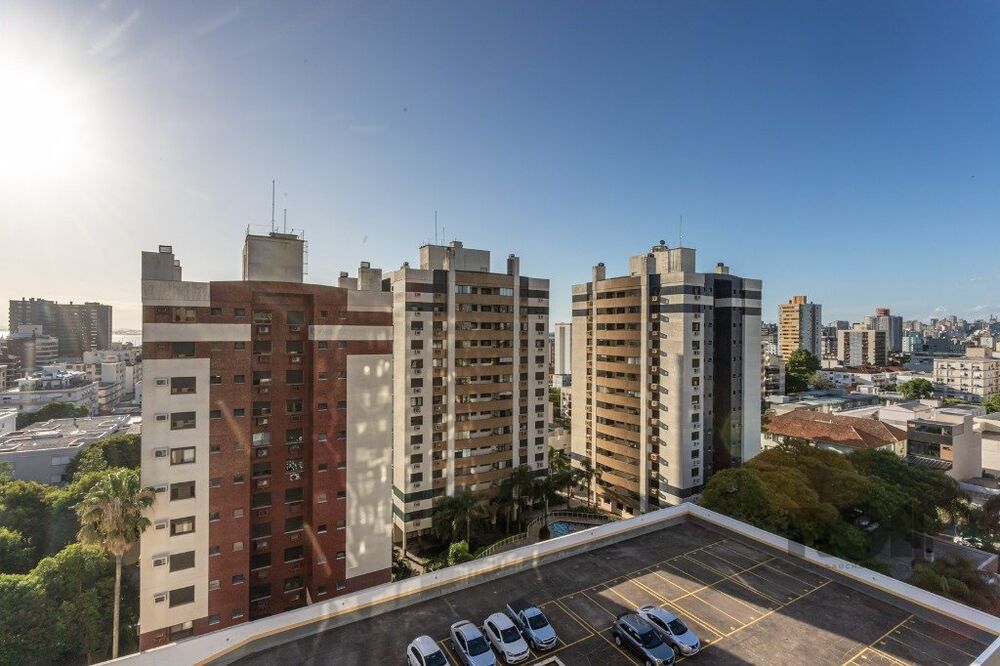 Apartamento à venda com 3 quartos, 121m² - Foto 4