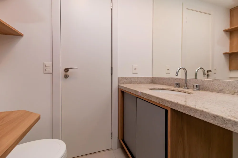 Casa, 5 quartos, 279 m² - Foto 1