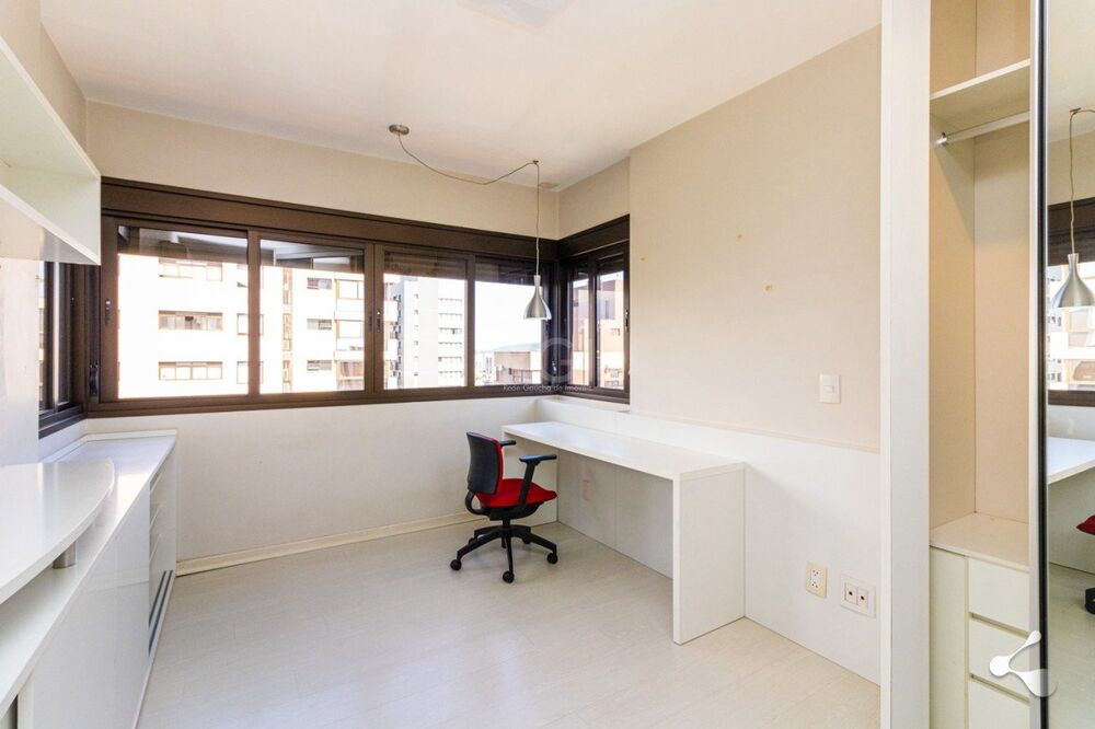 Apartamento à venda com 3 quartos, 192m² - Foto 6